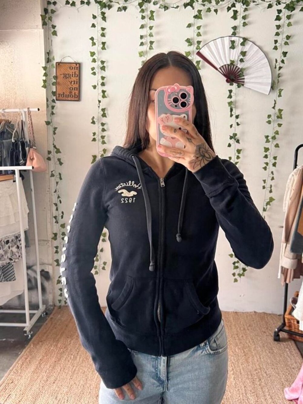 Navy blue Y2K Hollister zip up hoodie. Size small